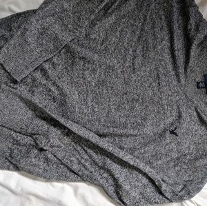 American Eagle light weight sweater
